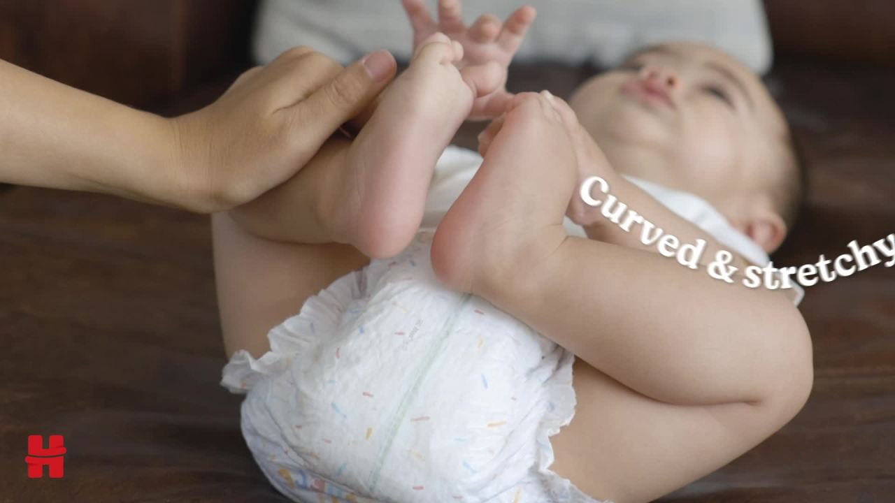 thumbnail video image 2 of Huggies Little Snugglers Baby Diapers, Size 3 (16-28 lbs), 120 Ct (Select for More), 2 of 17