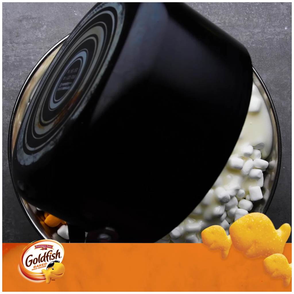 thumbnail video image 2 of Goldfish Flavor Blasted Cheddar Jack'd Crackers, Snack Crackers, 6.6 oz Bag, 2 of 13