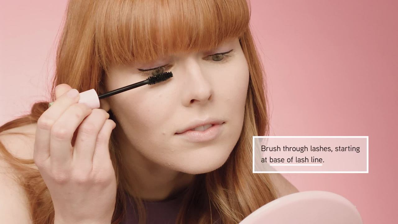 thumbnail video image 2 of Physicians Formula Butter Blowout Mascara, Black, 2 of 11