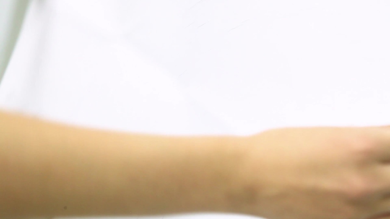 thumbnail video image 2 of Umbra Mappit Magnetic Map Wall Decor, 2 of 5