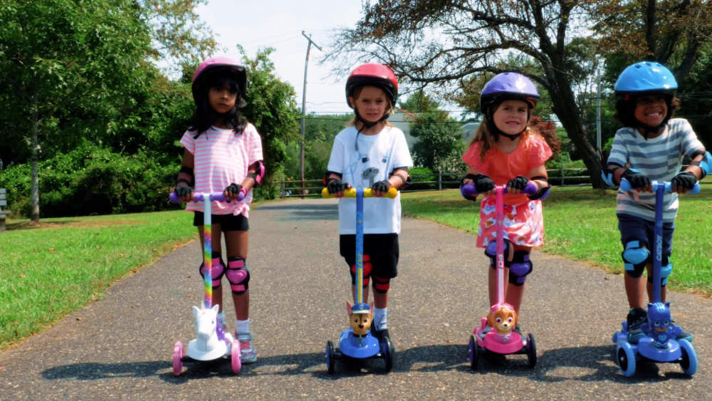 Dimensions Unicorn 3D Scooter with Light Up Wheels, Ages 3+, Max Weight 75lbs, Tilt and Turn Steering, 3-wheel Platform, Foot-Activated Brakes - image 2 of 12