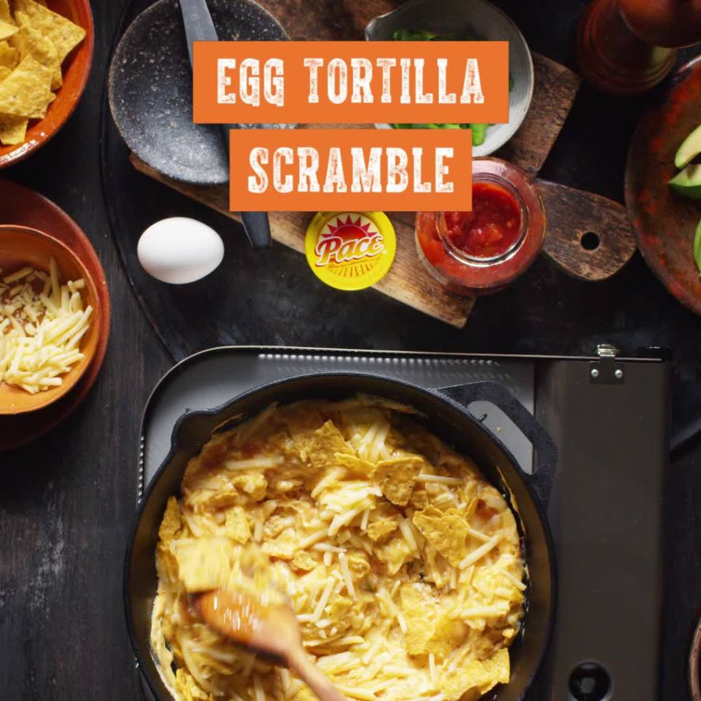 thumbnail video image 2 of Pace Chunky Mild Salsa, 24 oz Jar, 2 of 13