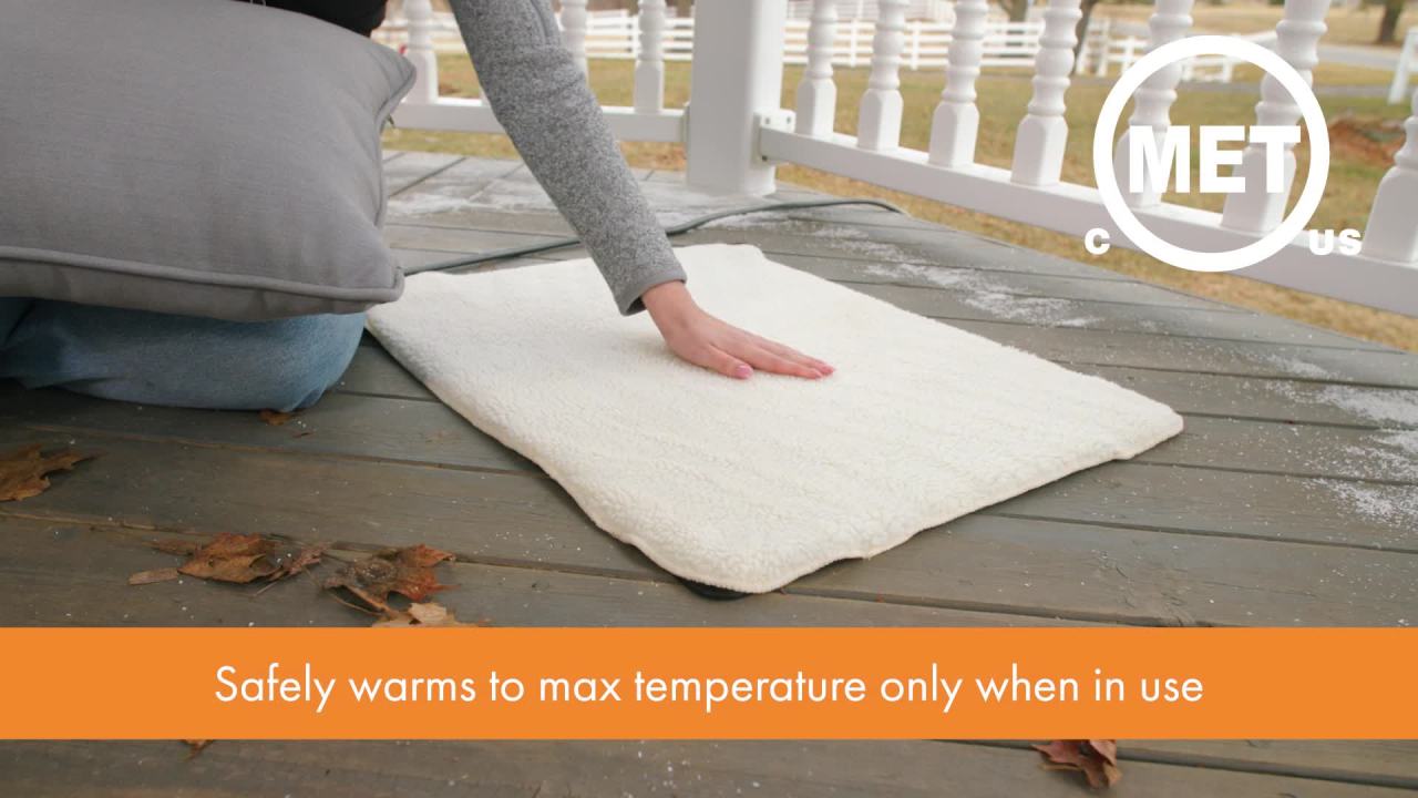 thumbnail video image 2 of K&H Pet Products Original Lectro-Kennel Outdoor Heated Dog Pad with Free Cover Black Small 18.5 X 12.5 Inches, 2 of 10