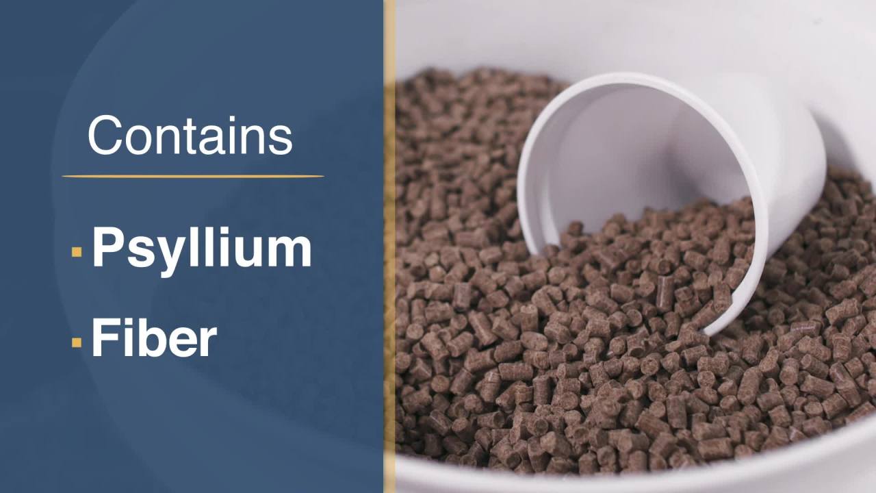 thumbnail video image 2 of Farnam SandClear Natural Psyllium Crumbles for Horses, 50 Pound, 160 Scoops, 2 of 14