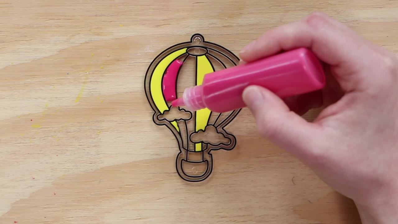 thumbnail video image 2 of Made By Me Create Your Own Multicolor Window Art, Art & Craft Kits, Child, Ages 6+, 2 of 10