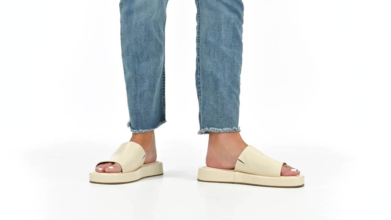 thumbnail video image 2 of Journee Collection Womens Denrie Tru Comfort Foam Slide Flatform Sandals, 2 of 7