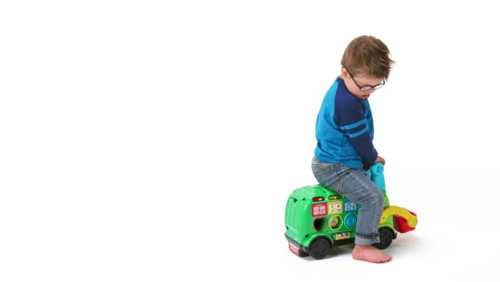 VTech Sort and Recycle RideOn Truck With Six Blocks and Sorting Bins