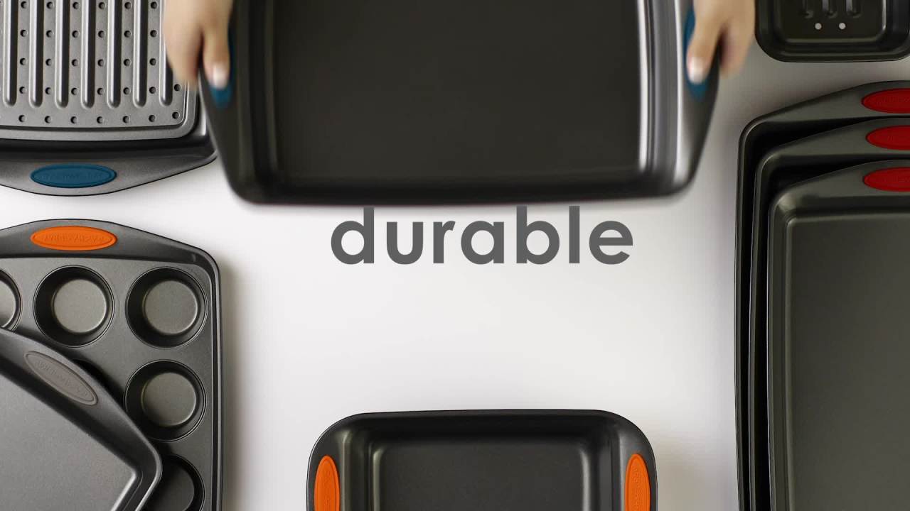 thumbnail video image 2 of Rachael Ray 5-Piece Yum-o! Nonstick Bakeware Baking Pans Set, Gray and Marine Blue, 2 of 10