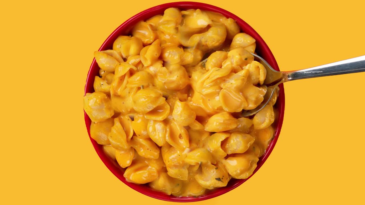 thumbnail video image 2 of (3 pack) Velveeta Shells and Cheese Pizza Flavored Mac and Cheese, 1 Box, for Easy Dinner or Dinner Sides, Made with Real Cheese, 10.9 oz, 2 of 16