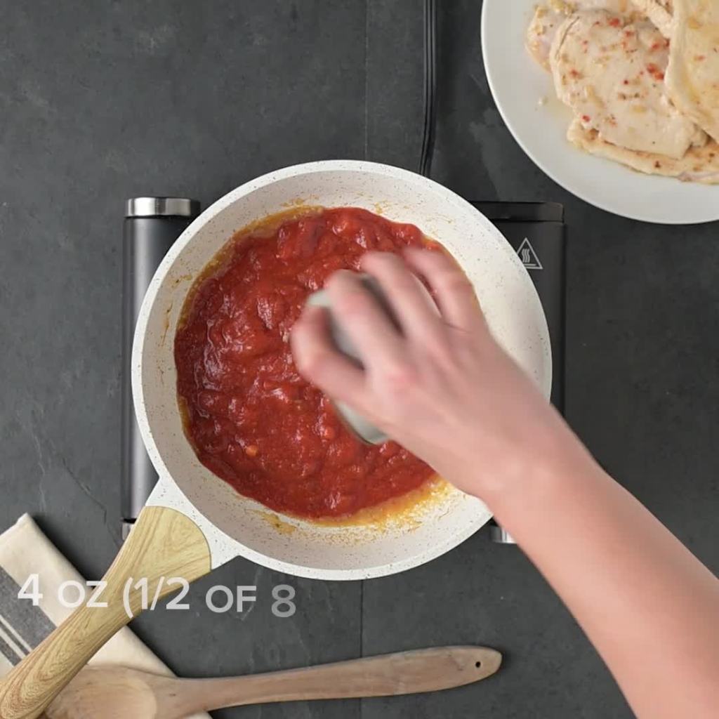 thumbnail video image 2 of Classico Tomato & Basil Pasta Sauce, 24 oz Jar, 2 of 18