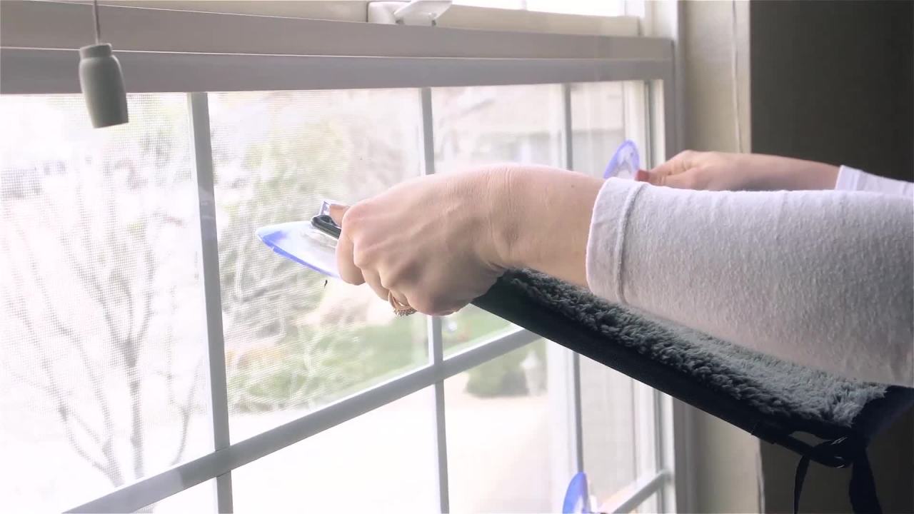 thumbnail video image 2 of K&H Pet Products Ez Mount Scratcher, 5" x 10", 2 of 7