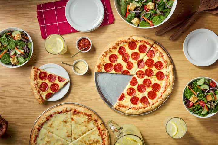 thumbnail video image 2 of DiGiorno Pepperoni, Extra Large Pizza, 29 oz (Frozen), 2 of 10