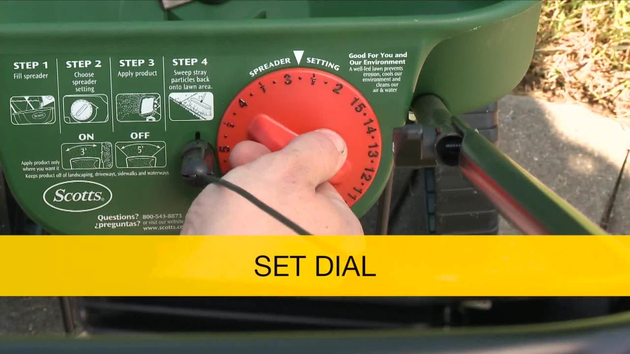 thumbnail video image 2 of Scotts Turf Builder Weed and Feed, Controls Dandelion, Clover, 4,000 sq. ft., 11.32 lbs., 2 of 8