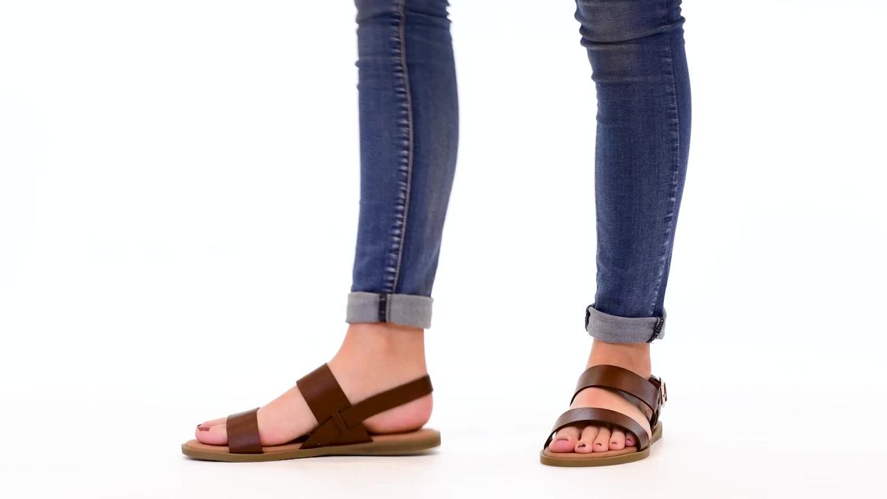 thumbnail video image 2 of Journee Womens Wide Width Lavine Multi Strap Flat Sandals, 2 of 10