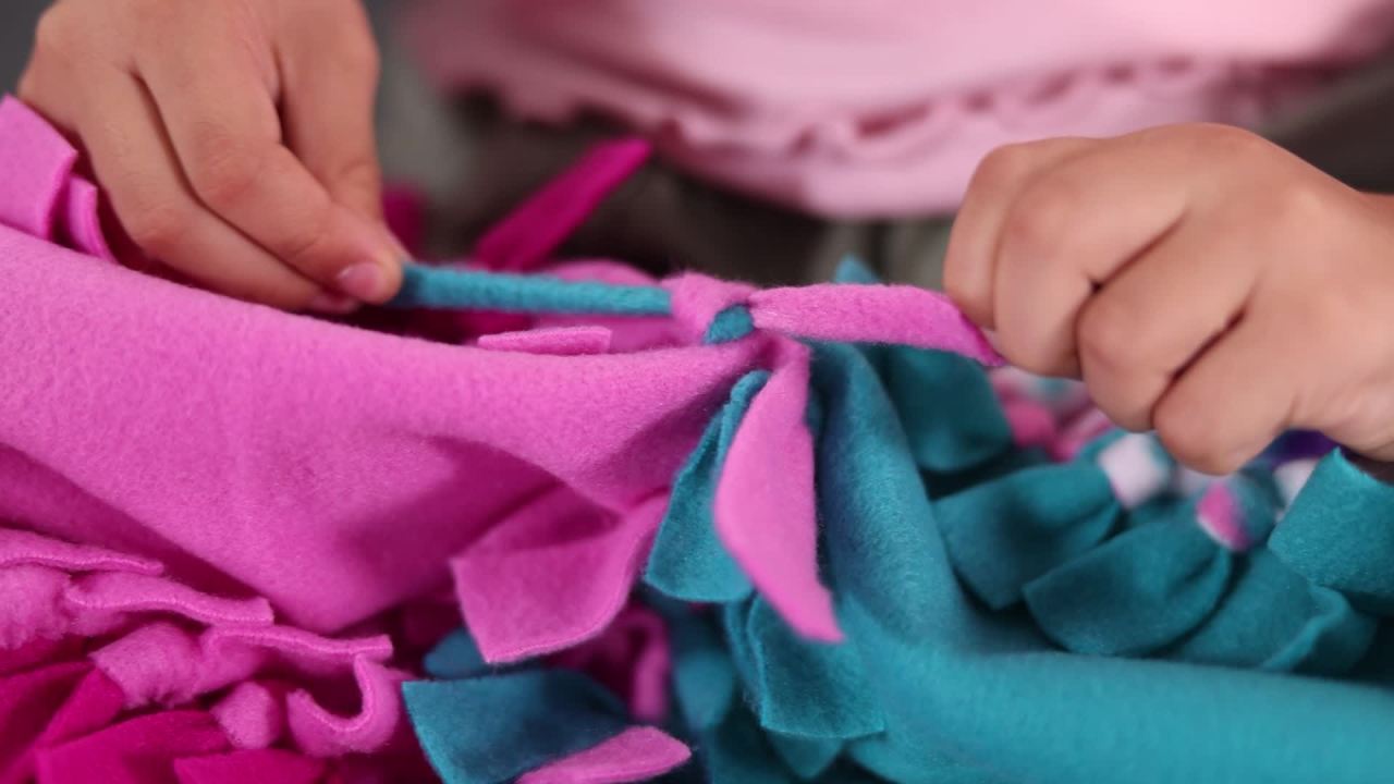 thumbnail video image 3 of Melissa & Doug Created by Me! Flower Fleece Quilt No-Sew Craft Kit (48 squares, 4 feet x 5 feet), 3 of 11