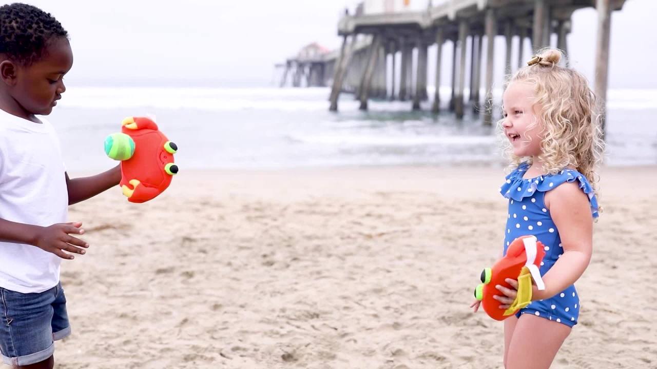 thumbnail video image 2 of Melissa & Doug Sunny Patch Clicker Crab Toss and Grip Catching Game With 2 Balls, 2 of 10