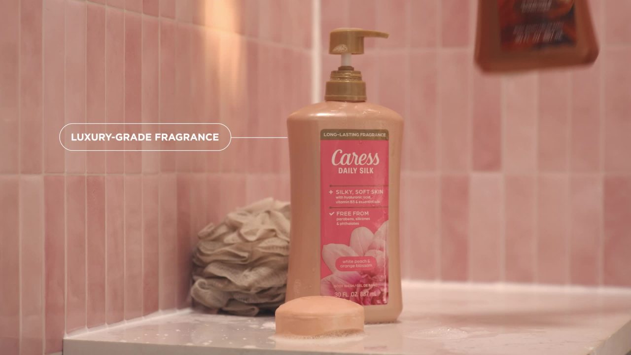 Caress Body Wash for Women, Daily Silk White Peach Orange