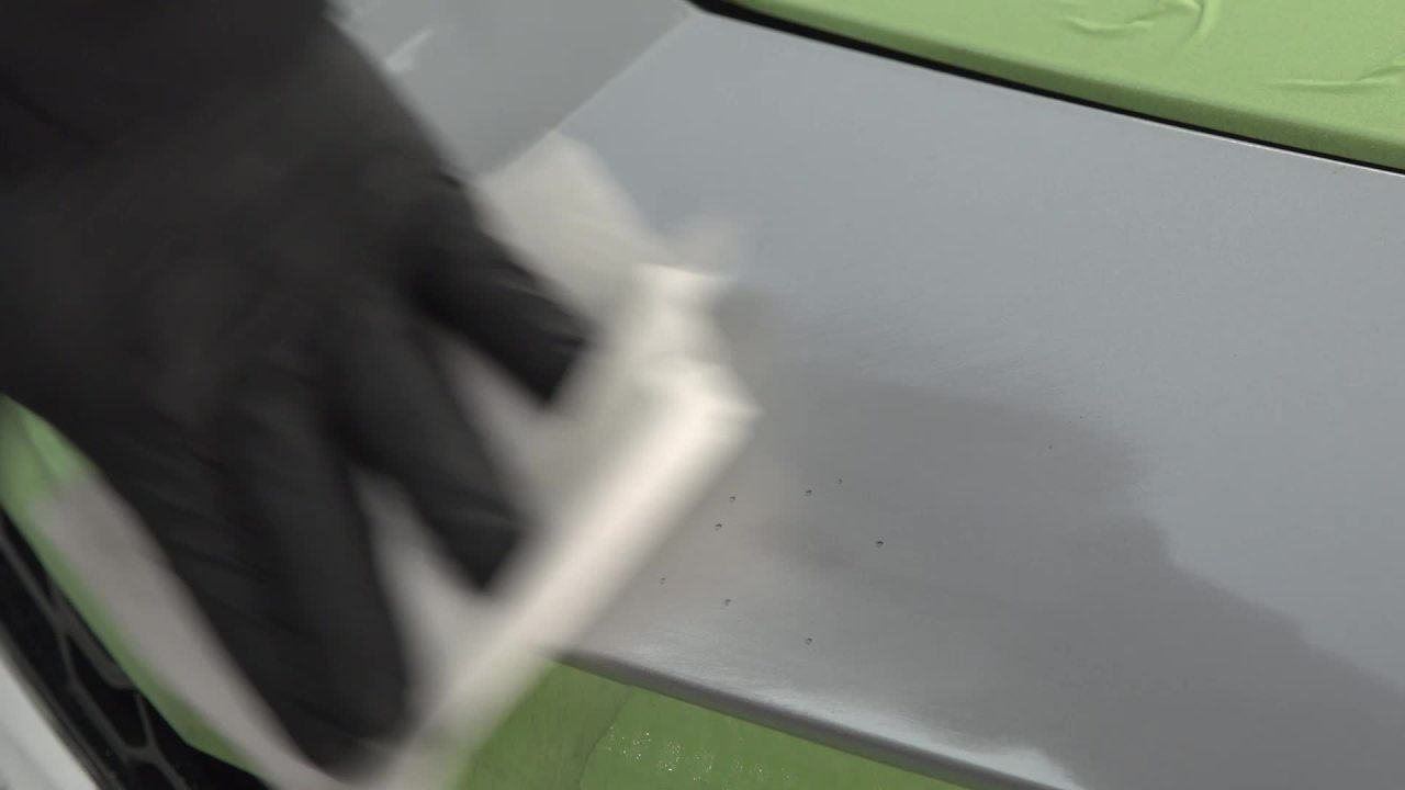 thumbnail video image 2 of 3M Bondo Scratch and Rock Chip Repair Kit, Repairs Autobody Damage, 2 Grits Included, 2 of 15