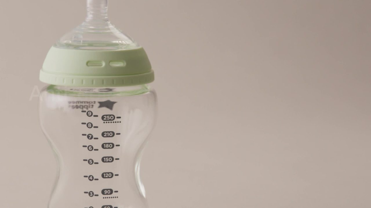 thumbnail video image 2 of Tommee Tippee Natural Start 3-in-1 Glass Baby Bottle, Cup & Food Jar Set, 9oz, Slow Flow Breast-Like Nipple, Leak-Proof for Travel & Food Storage, 2 of 7