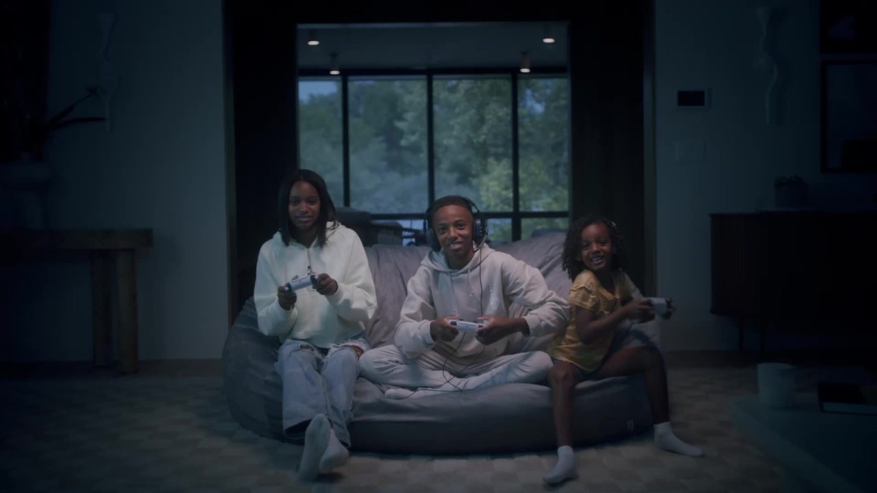 thumbnail video image 2 of Big Joe Fuf XL Cover Only Machine Washable, Cobalt Lenox, Durable Polyester, 2 of 4