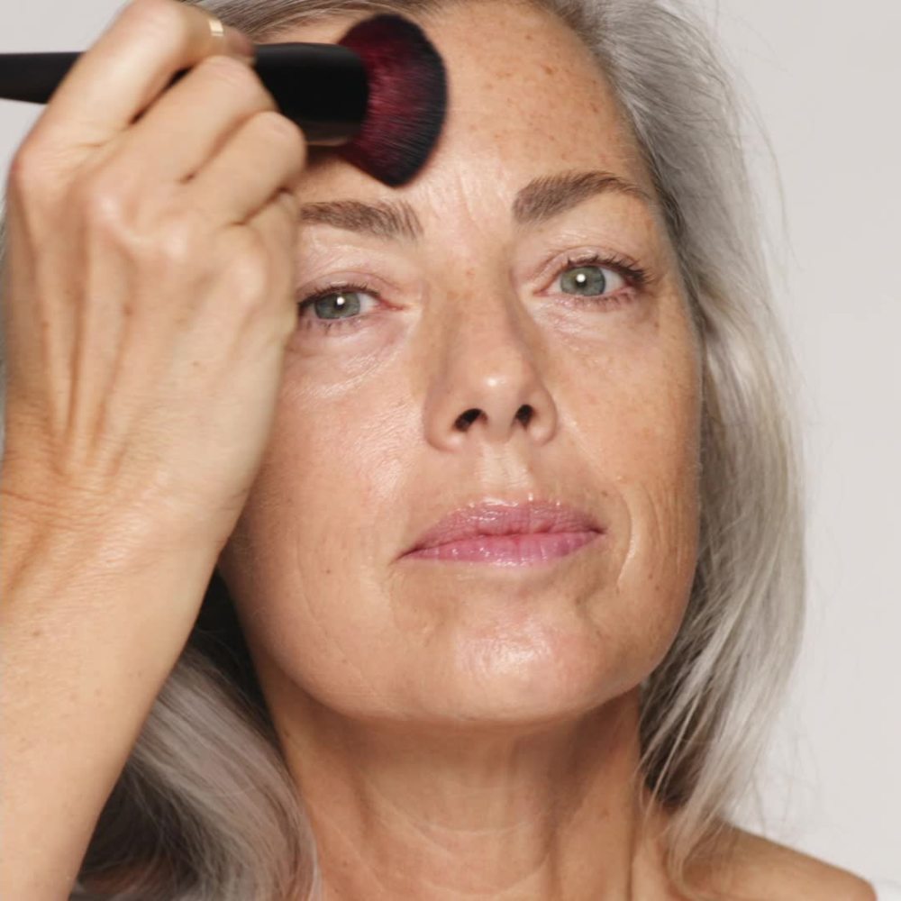 Liquid Foundation by Revlon, ColorStay Face Makeup for Normal and Dry