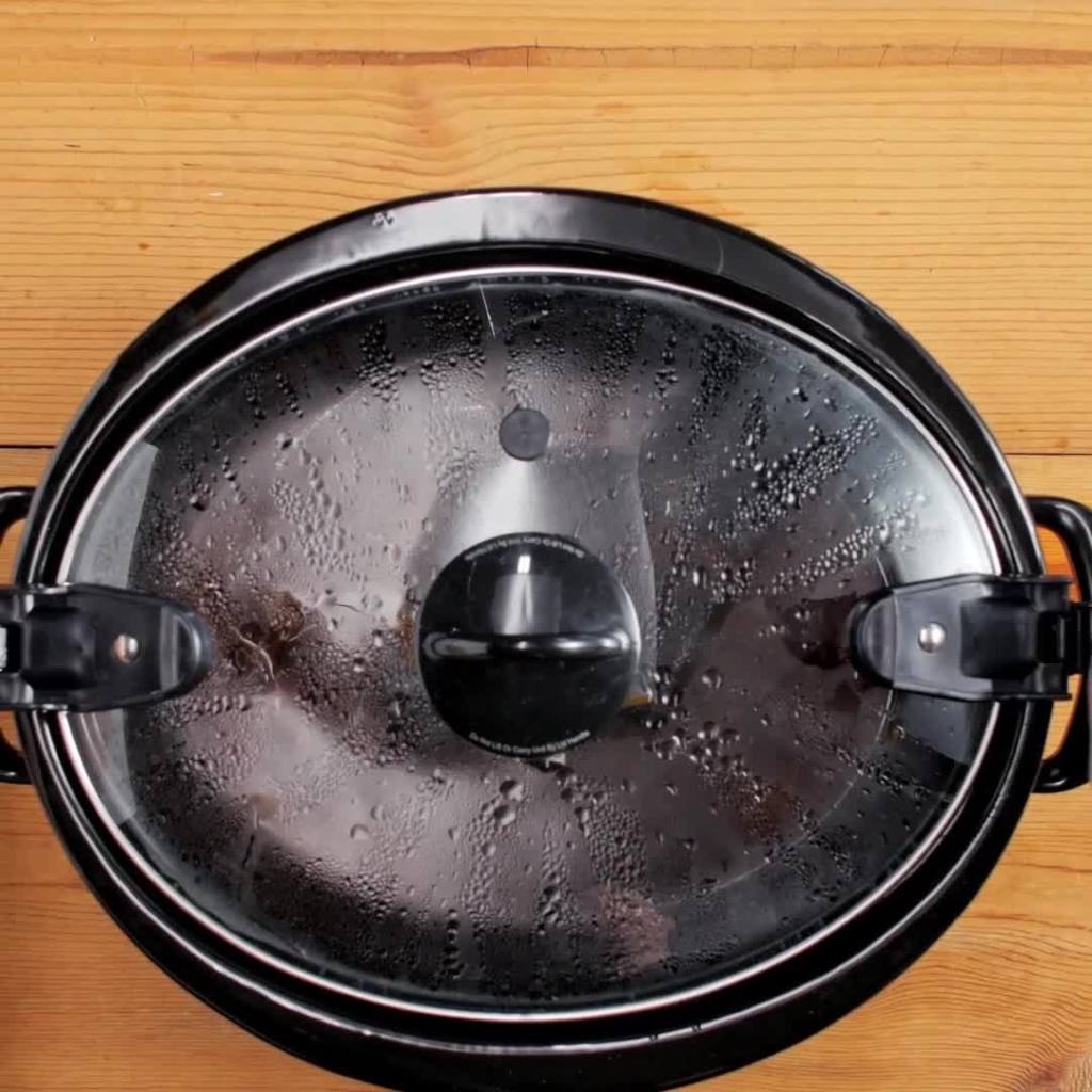 thumbnail video image 2 of Mrs Baird's Large Bread, 20 oz, White Texas Toast, Bag, 2 of 10