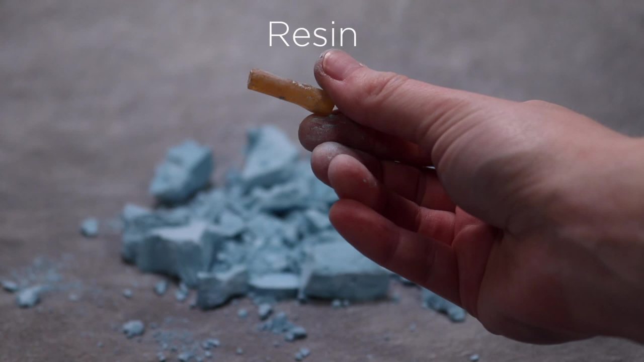 thumbnail video image 2 of Discovery Glowing Gemstone Dig, Art & Craft Kits for Boys & Girls, Kids & Teens, 2 of 7