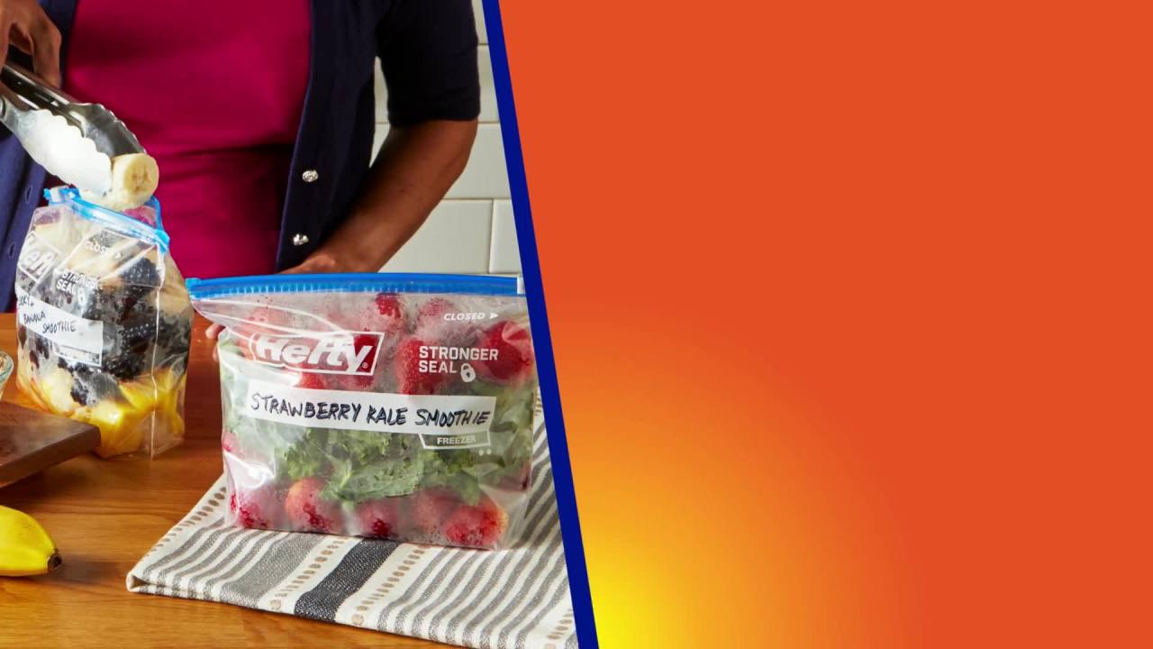 thumbnail video image 2 of Hefty Slider Freezer Kitchen Storage Bags, Quart Size, 25 Count, 2 of 9