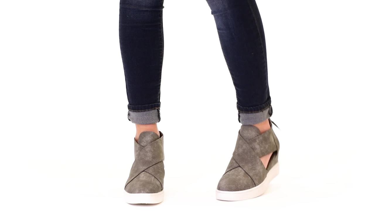 thumbnail video image 2 of Journee Womens Seena Round Toe Back Heel Zip Wedge Sneakers, 2 of 10