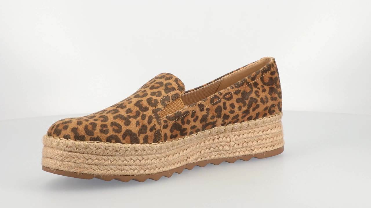 thumbnail video image 2 of Journee Women's Catalina Slip-on Round Toe Espadrilles, 2 of 10
