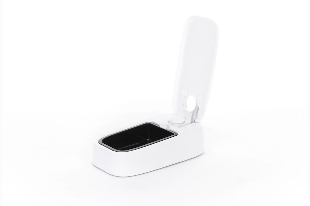 thumbnail video image 2 of TRIXIE TX1 Automatic Food Dispenser, Single Serving, 48-Hour Timer, Battery Operated, 2 of 7