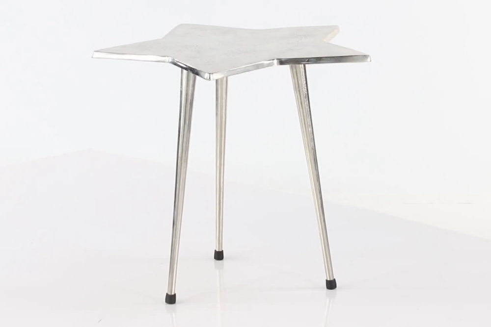 DecMode 20 in x 22 in Silver Aluminum Glam Accent Table