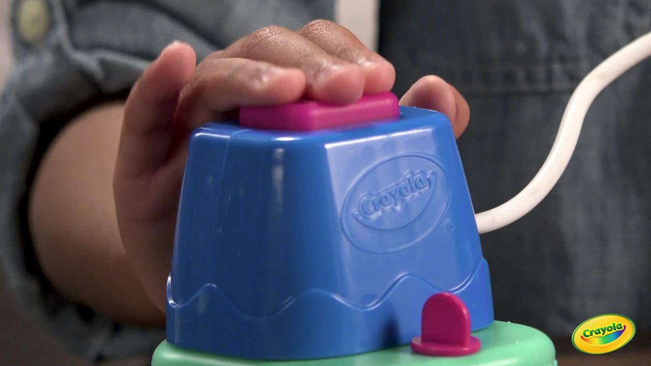 thumbnail video image 2 of Crayola Scribble Scrubbie Grooming Truck Toy, 10 Pcs, Toys for Kids, Craft, Gifts for Girls and Boys, 2 of 9