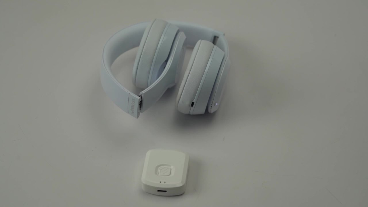 thumbnail video image 2 of SCOSCHE BTTWT-SP FlyTunes Portable Bluetooth 4.1 Wireless Audio Transmitter in White, 2 of 7