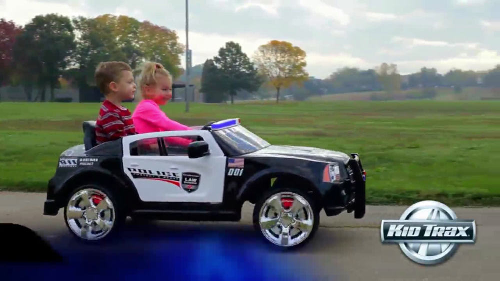 Kid Trax Dodge Pursuit Police Car 12-Volt Battery-Powered Ride-On - image 2 of 6