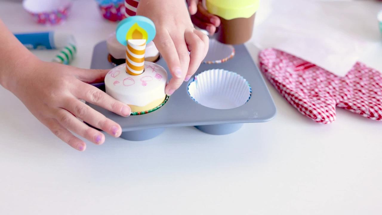 thumbnail video image 3 of Melissa & Doug Bake and Decorate Wooden Cupcake Play Food Set - FSC Certified, 3 of 12