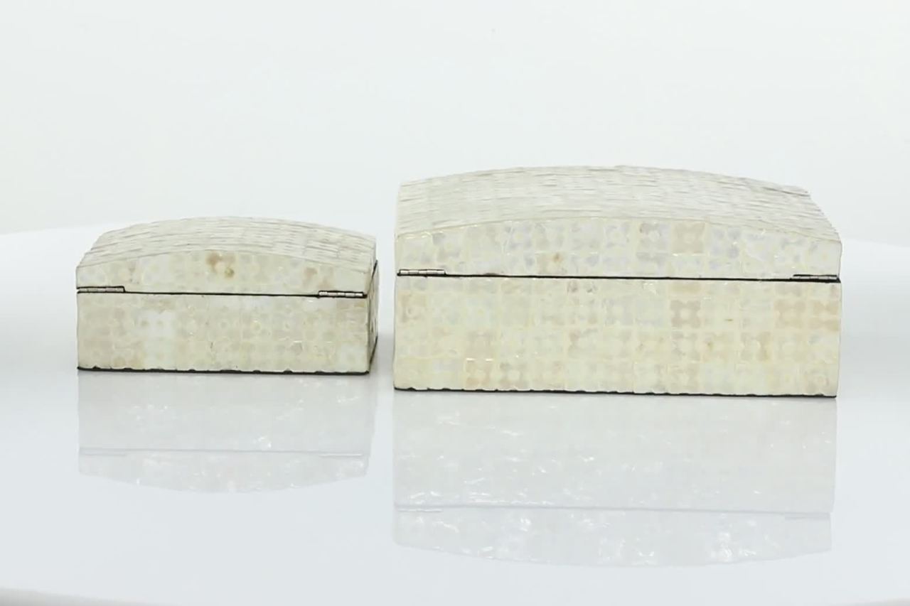 thumbnail video image 2 of DecMode 3 Holder Silver Wood Pillar Candelabra with Mirrored Accents and Crystals, 2 of 8