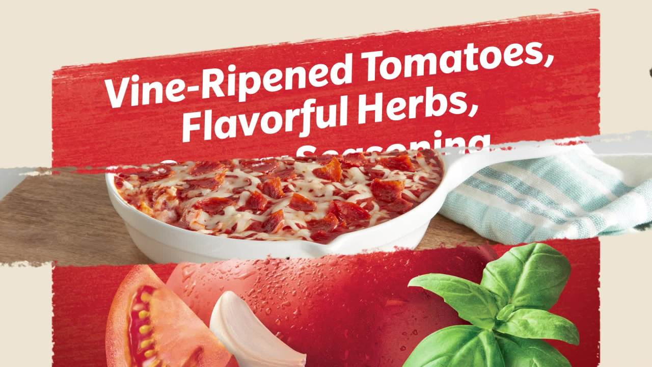 thumbnail video image 2 of Prego Pizzeria Style Pizza Sauce, 14 oz Jar, 2 of 13