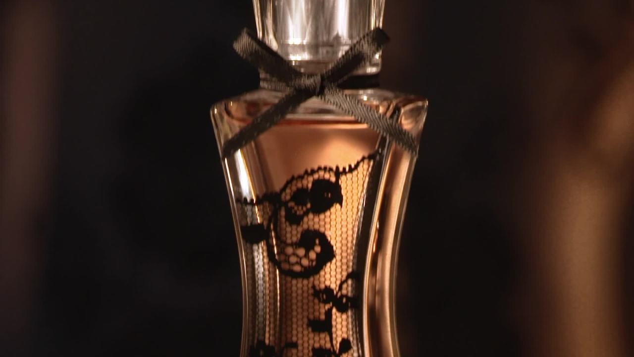 thumbnail video image 2 of Christina Aguilera Eau De Parfum, Perfume for Women, 1 Oz, 2 of 9