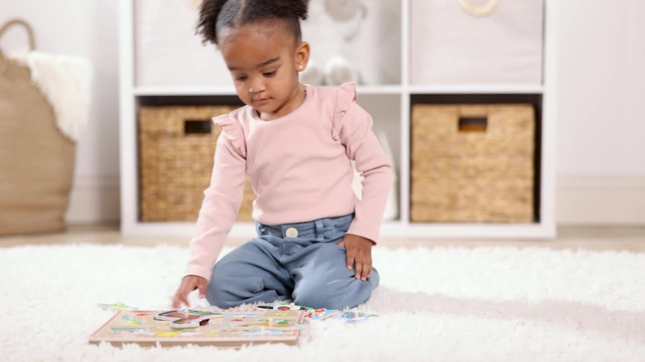 thumbnail video image 2 of Melissa & Doug 8 Pieces Pets Wooden Peg 3D Puzzles, 2 of 10