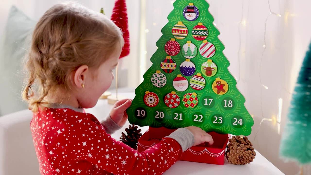 Melissa Doug Countdown to Christmas Wooden Advent Calendar Magnetic