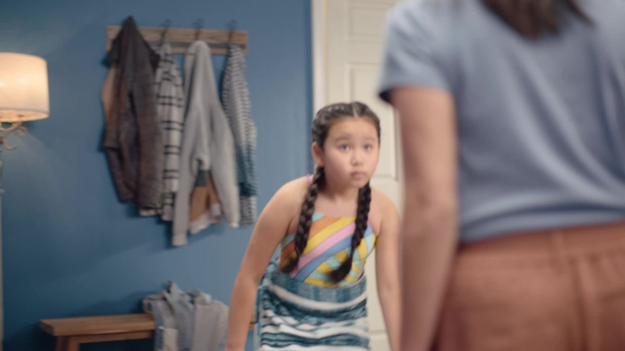 thumbnail video image 2 of Nexcare Steri-Strip Skin Closure, Hypoallergenic, 1/4" x 4", 30 Count, 2 of 9