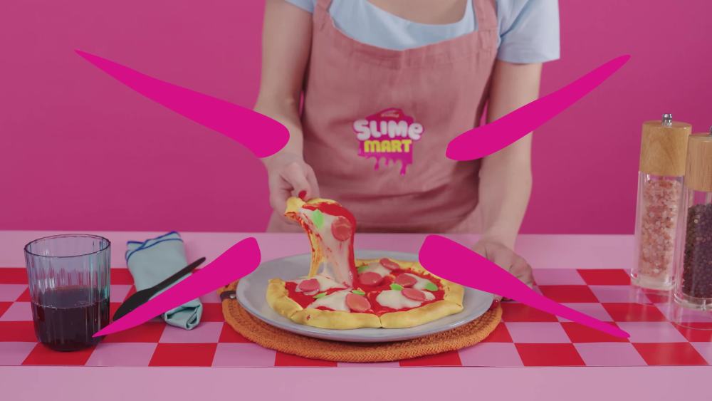 thumbnail video image 3 of Slime Mart Small Basket Pizza Pretend Play Food Themed DIY Slime Craft Toys by ZURU, 3 of 11