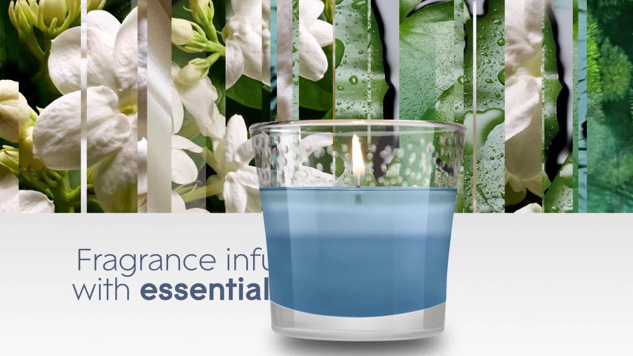 thumbnail video image 2 of Glade 2in1 Jar Candle 1 ct, Moonlit Walk & Wandering Stream, 3.4 oz. Total, Air Freshener, 2 of 18