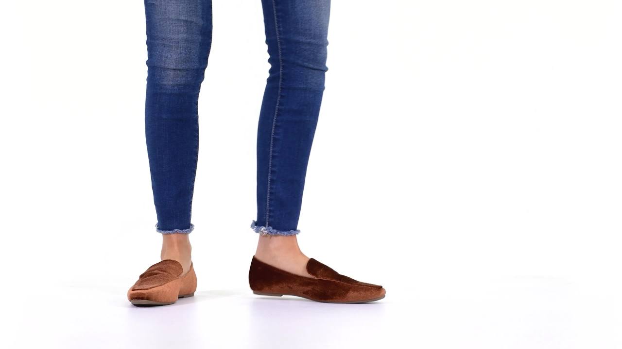 thumbnail video image 2 of Journee Womens Silas Slip On Square Toe Loafer Dress Flats, 2 of 10