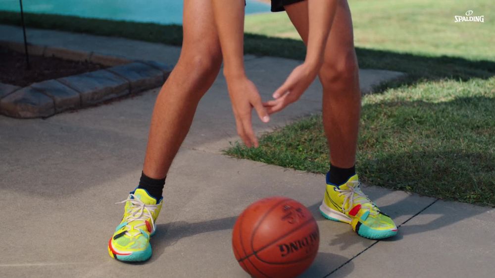 Spalding Zi/O Indoor/Outdoor Basketball 28.5" Orange