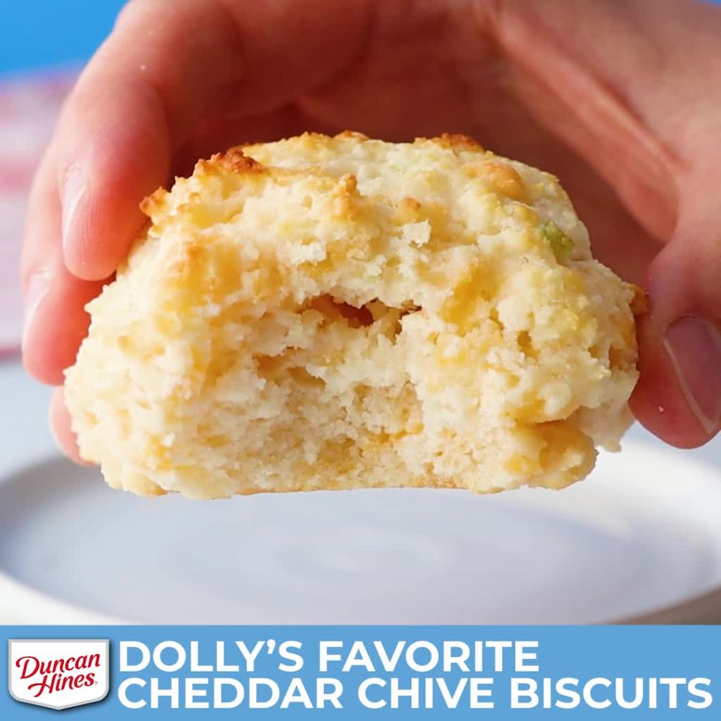 thumbnail video image 2 of Duncan Hines Dolly Parton's Buttermilk Biscuit Mix, 16 oz., 2 of 9