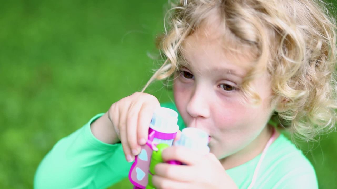 thumbnail video image 2 of Melissa & Doug Sunny Patch Cutie Pie Butterfly Binoculars - Pretend Play Toy, 2 of 10