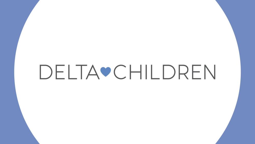 Delta Children Deluxe Soothing Dreams Grey Windchime