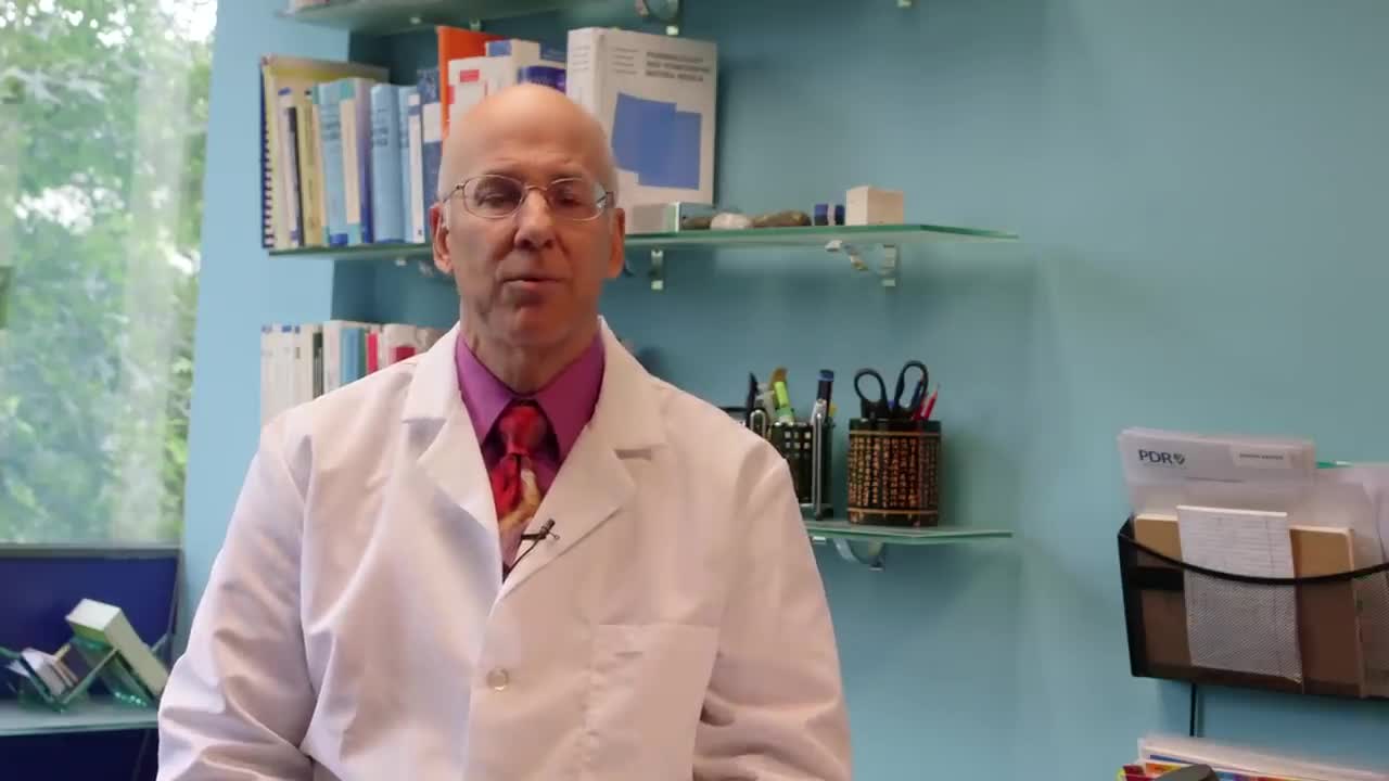 thumbnail video image 2 of Boiron Chamomilla 30C, Homeopathic Medicine for Teething Pain with Irritability Relief, 80 Pellets, 2 of 11